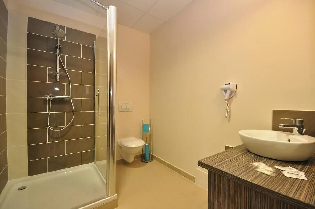 Hotel Caiman