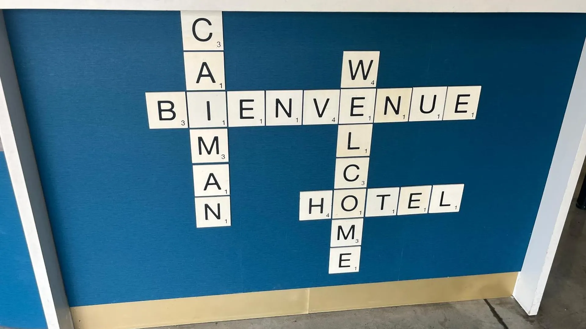 ***  Hotel Caiman France