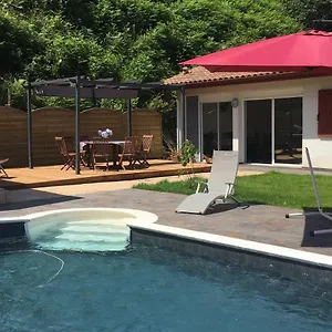 https://gte-au-pays-basque-entre-mer-et-montagne.biarritzhotels.info