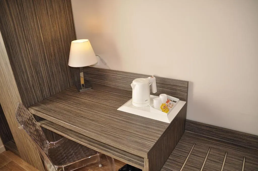 Hotel Caiman Pierrelatte